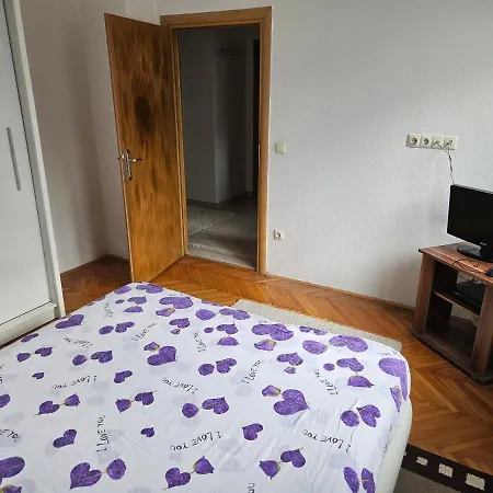 Apartman Naida Apartament